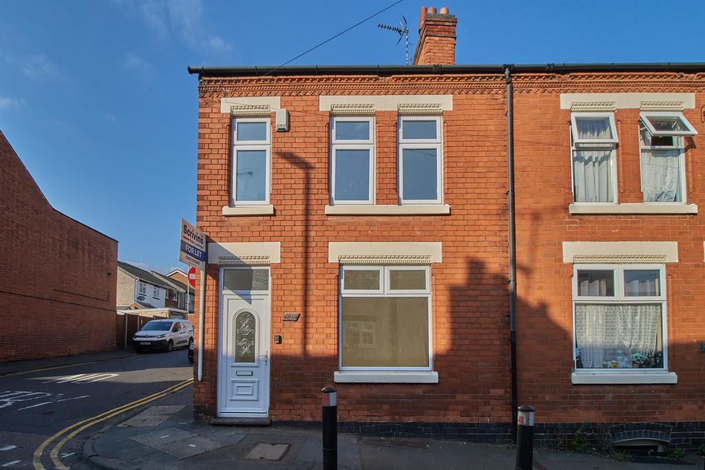 Chapel Street, Barwell, Leicester 2 bed terraced house £750 pcm (£173 pw)