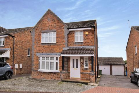 4 bedroom detached house for sale, Stowe Garth, Bridlington