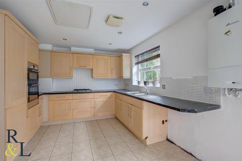 25 Maddocke Walk, Lichfield, WS13 6LT