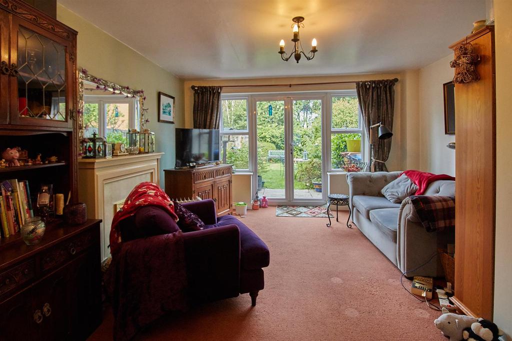 Russett Close, Barwell 3 bed semidetached house £249,999