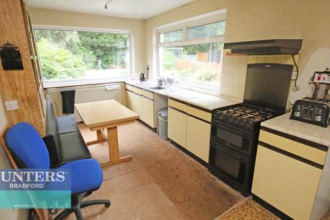 37 Ashbourne Road, Bradford, BD2 4AH