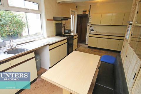 37 Ashbourne Road, Bradford, BD2 4AH