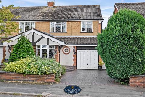 3 bedroom semi-detached house for sale - Moyle Crescent, Eastern Green, Coventry