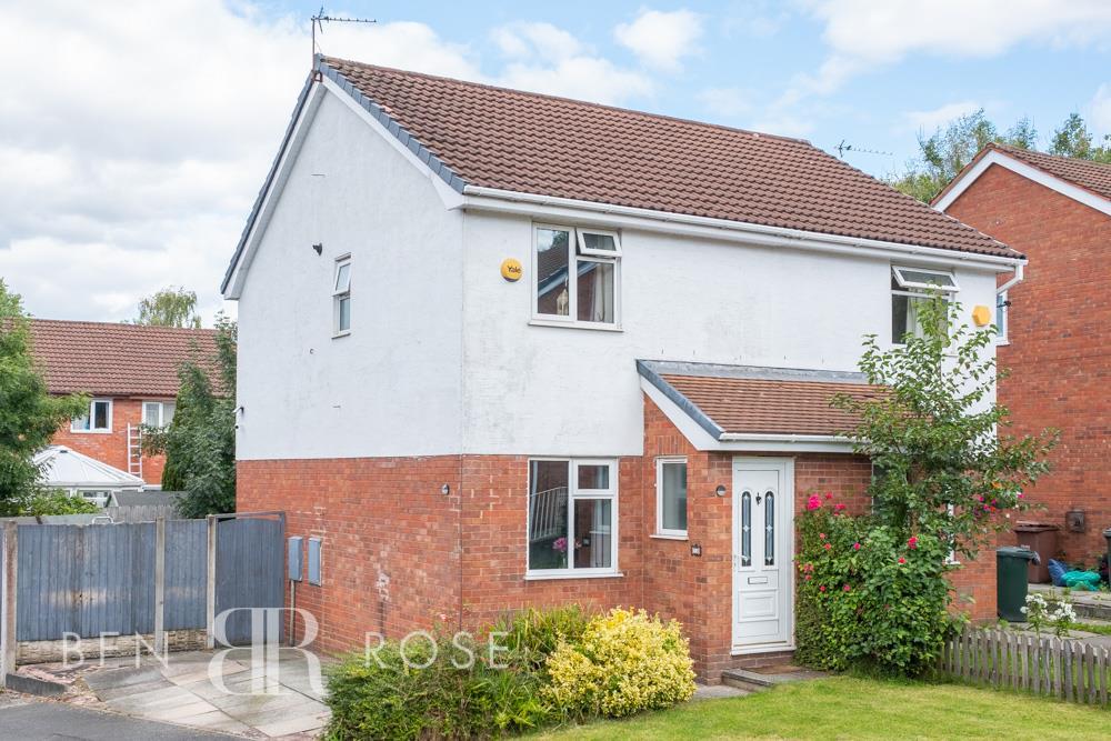 The Oaks, Chorley 2 bed semidetached house £159,995