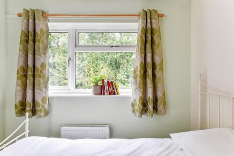 23 Hoadlands, Petersfield, GU31 4PF