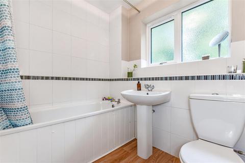 23 Hoadlands, Petersfield, GU31 4PF