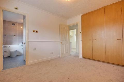 8 Cherry Close, Hornsea, HU18 1TU