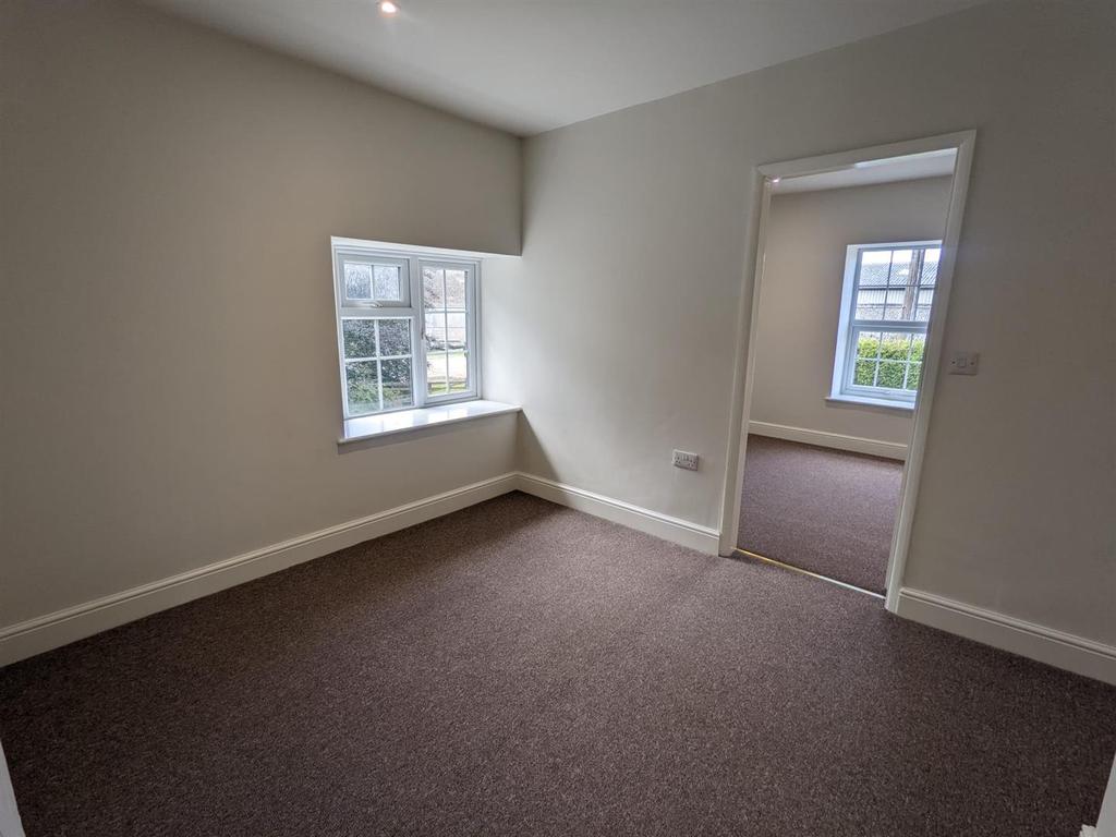 Hallway/ office area