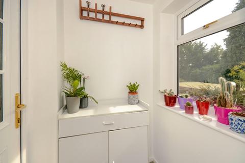 15 Goodison Crescent, Sheffield, S6 5HT