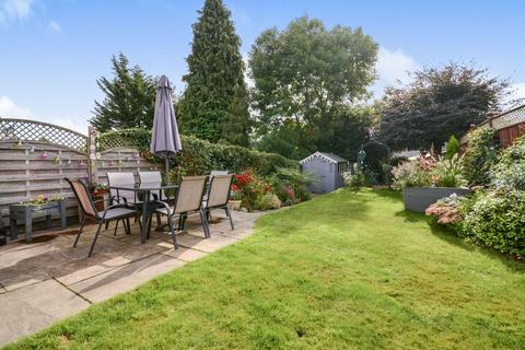 15 Goodison Crescent, Sheffield, S6 5HT