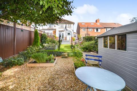 15 Goodison Crescent, Sheffield, S6 5HT