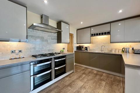 212 Acre Lane, Northampton, NN2 8DX