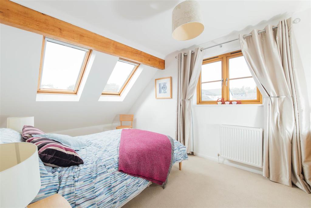 Bedroom 2 (First Floor) 1