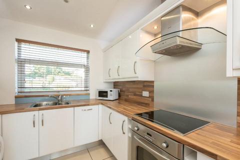 12 Daleally Crescent, Errol, Perth, PH2 7QA