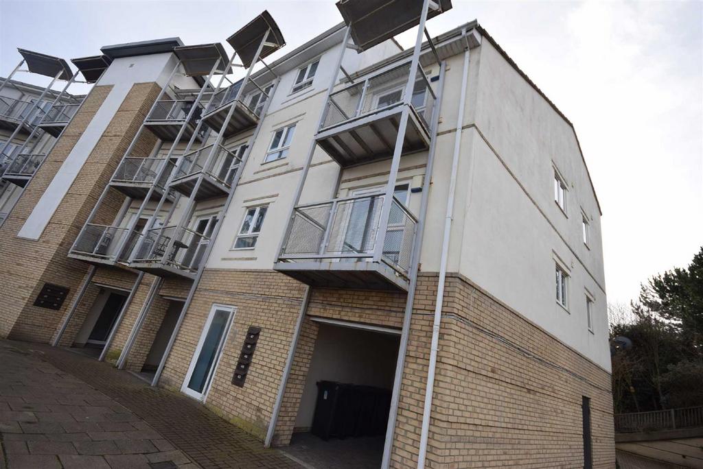 The Cove, Captains Wharf, South Shields 2 bed flat £90,000