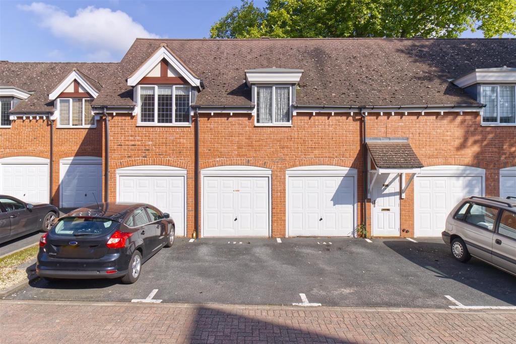 Warwick Road, Coventry 1 bed flat £800 pcm (£185 pw)