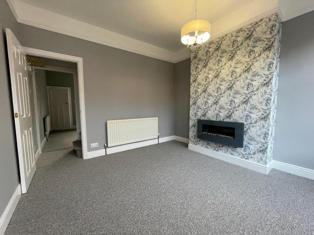 Ludlow Road, Coventry 2 bed terraced house £850 pcm (£196 pw)