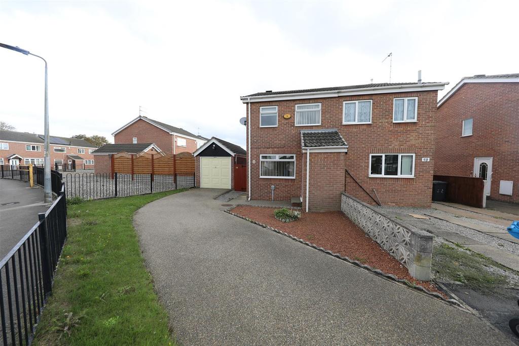 Kempton Road, Hull 2 bed semidetached house for sale £120,000