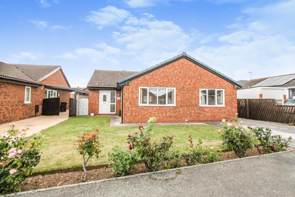 Min Y Don, Abergele, Conwy, LL22 7NA 3 bed bungalow for sale £239,950
