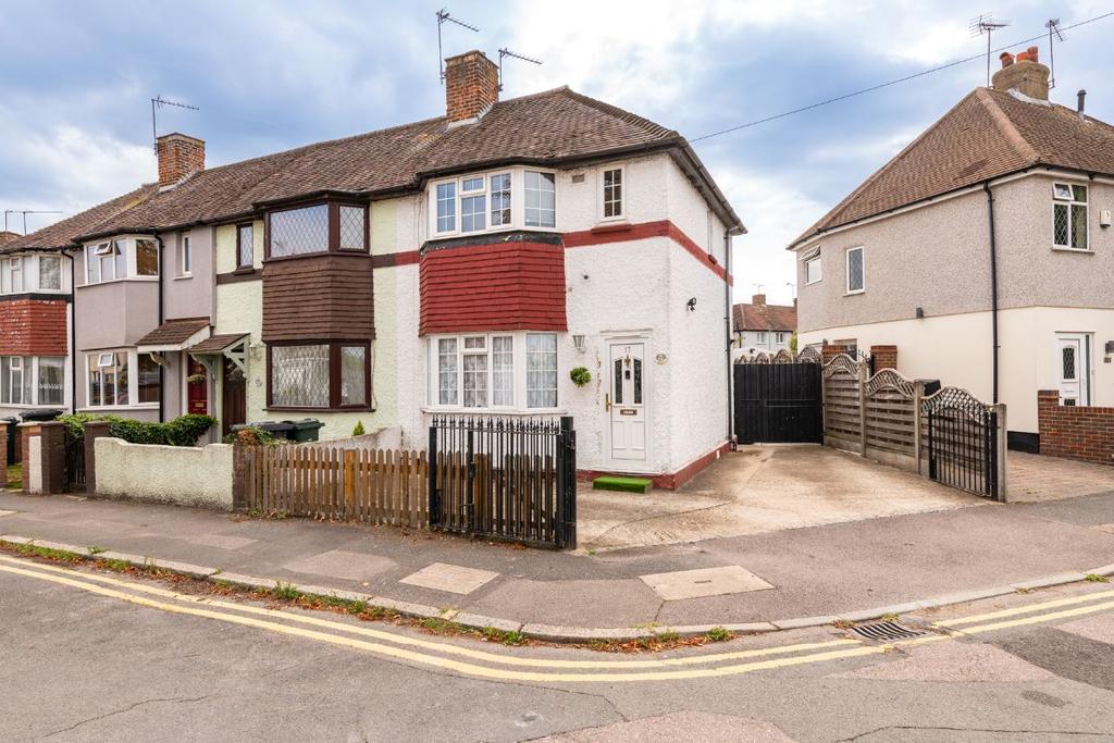 Cranford Road, Dartford 2 bed end of terrace house for sale £320,000