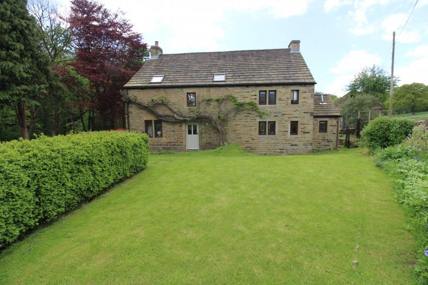 Lane Head Road, Cawthorne, Barnsley 4 bed detached house £620,000