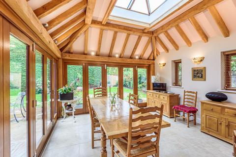The Laurels Ridgway, Pyrford, Woking, GU22 8PW