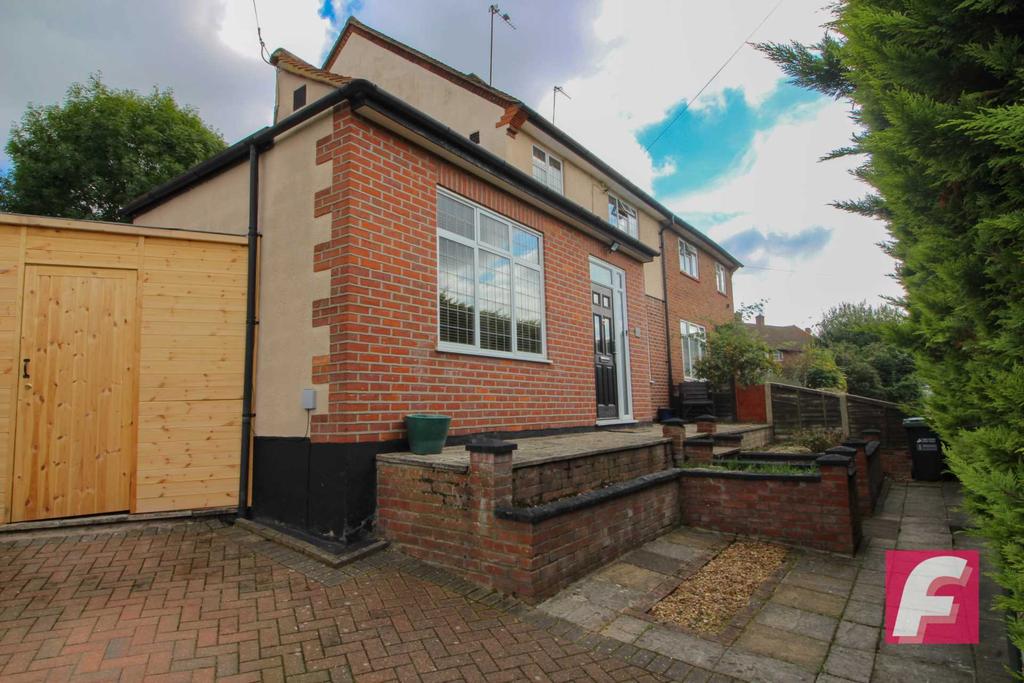 Embleton Road, South Oxhey 3 bed semidetached house for sale £500,000