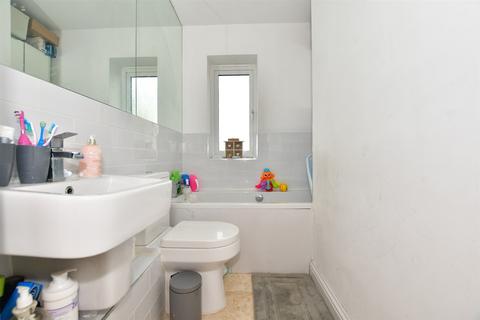 6 Bridle Mews, Ramsgate, CT12 5FR