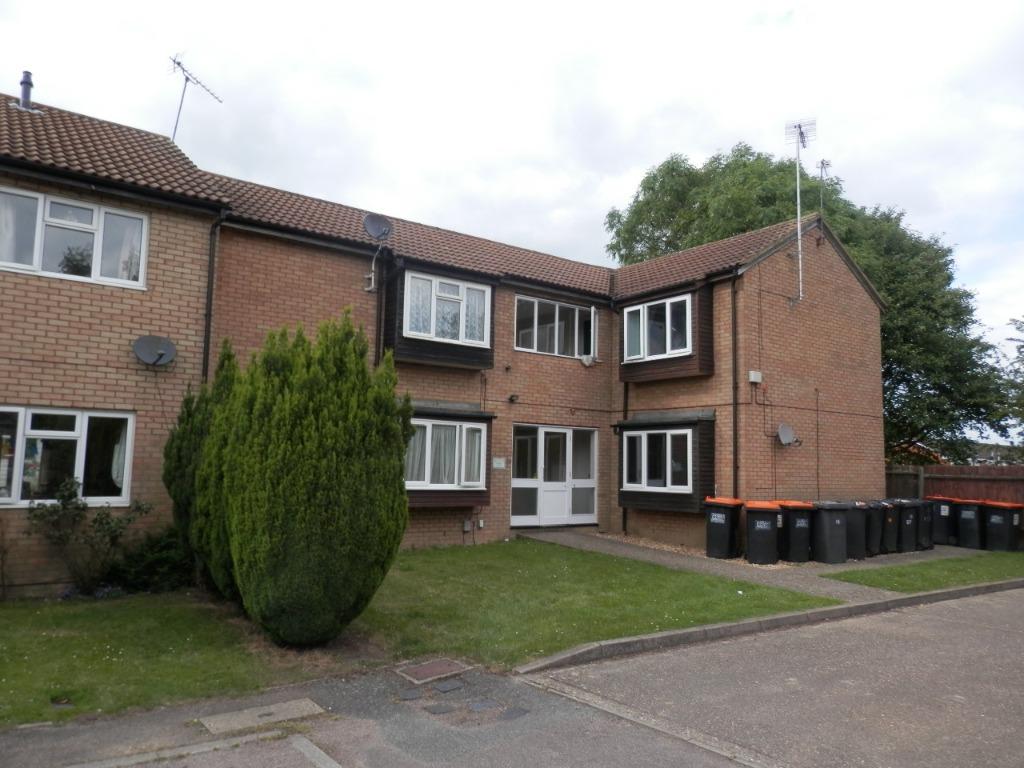 Conway Close, Houghton Regis, LU5 1 bed flat £650 pcm (£150 pw)