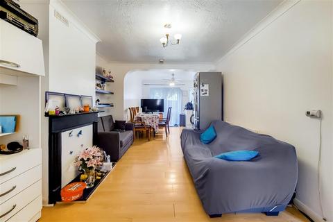 54 Rosedale Road, Dagenham, RM9 4DL