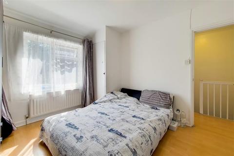 54 Rosedale Road, Dagenham, RM9 4DL