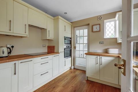 11 Blundel Lane, Stoke D'abernon, Cobham, KT11 2SU