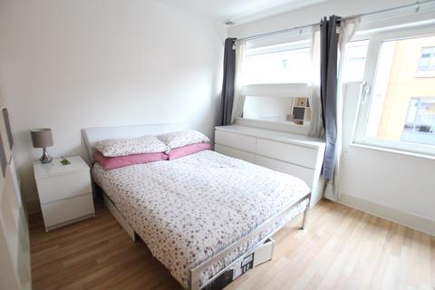 1 bedroom flat to rent, 34 Long Lane, London