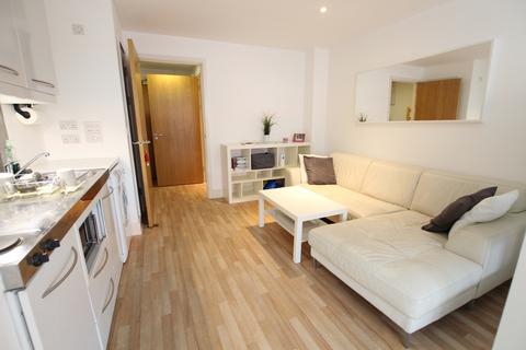 1 bedroom flat to rent, 34 Long Lane, London