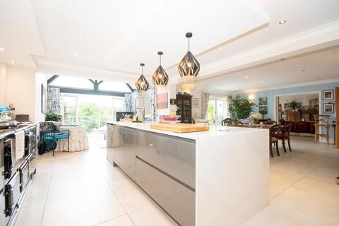 7 bedroom detached house for sale - Loudwater, Hertfordshire