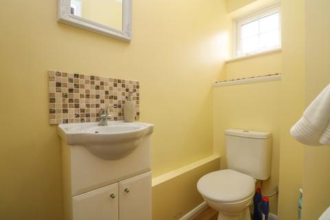 11 Caernarvon Close, Hockley, SS5 4XH