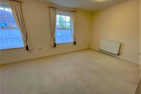 2 bedroom apartment for sale, Ashburnham Drive, Cuckfield