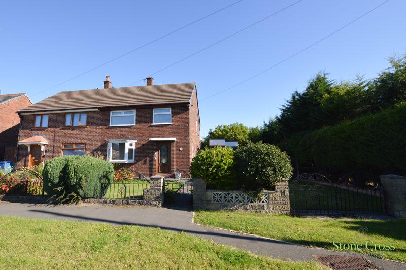 Holly Road Golborne Warrington Wa3 3jr 3 Bed Semi Detached House For