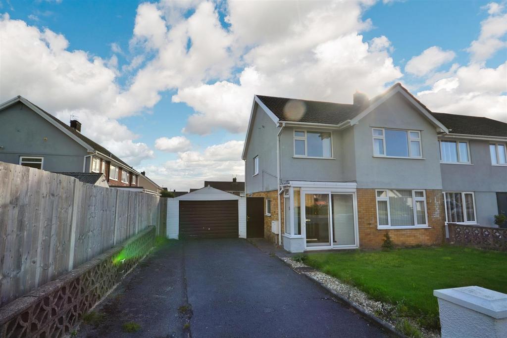 Heol Morfa Brenin, Johnstown, Carmarthen 3 bed semidetached house £
