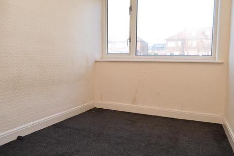 62 Hadfield Street, Oldham, OL8 3BU