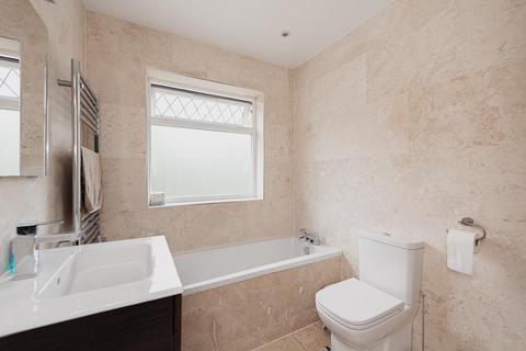 73 Thorndon Gardens, Epsom, KT19 0QB