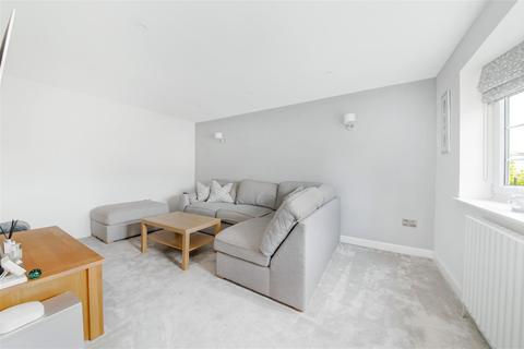 4 bedroom semi-detached house for sale - Ings Mill Avenue, Clayton West, Huddersfield
