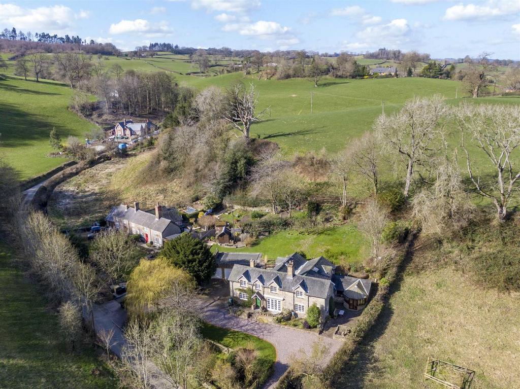 Pant Glas, Oswestry 5 bed detached house for sale £725,000