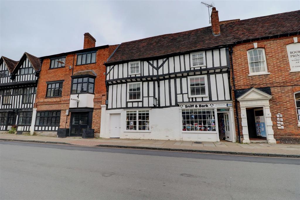 Chapel Street, Stratford-upon-avon 4 Bed Duplex - £1,600 Pcm (£369 Pw)