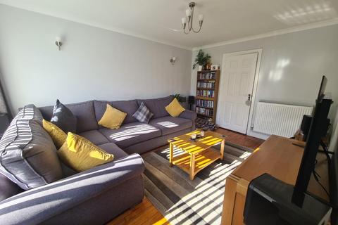 48 Redlands Close, Pencoed, Bridgend, CF35 6YU