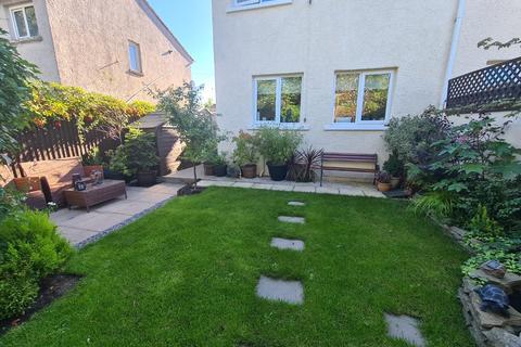 48 Redlands Close, Pencoed, Bridgend, CF35 6YU
