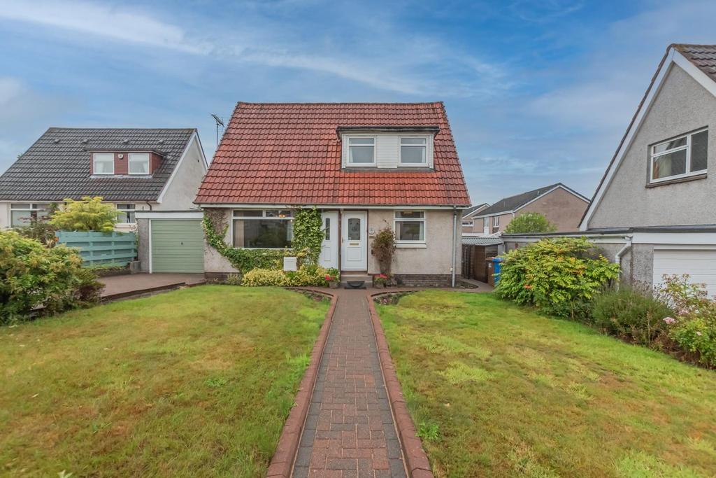 Claremont, Alloa 3 bed detached house for sale £209,995