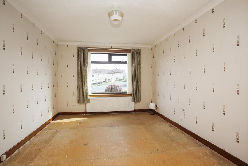 29 Laurel Avenue, Kelty, KY4 0LW 2 bed terraced house £100,000