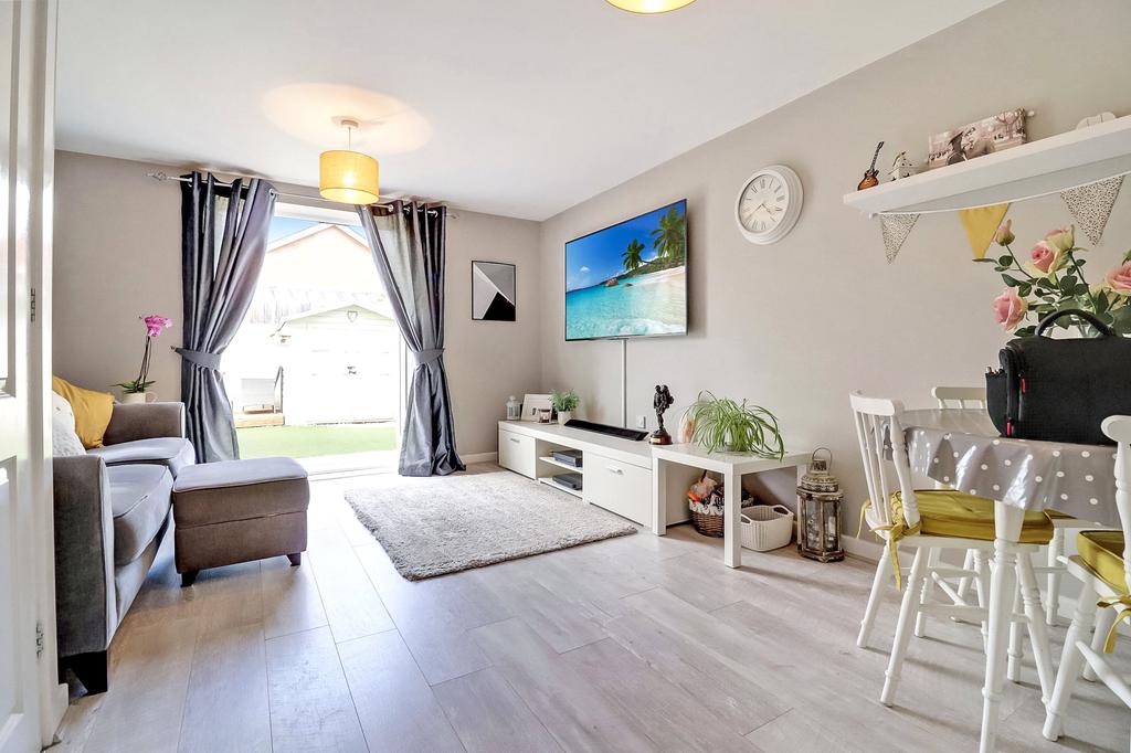 Morse Road, Norton Fitzwarren... 2 bed terraced house £240,000