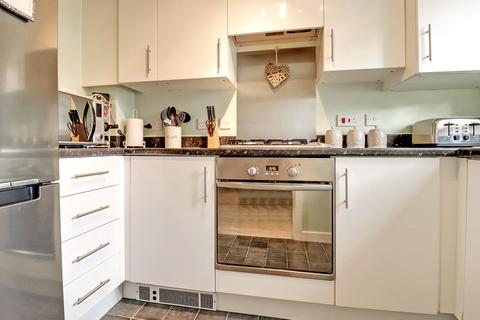43 Morse Road, Norton Fitzwarren, Taunton, TA2 6BU